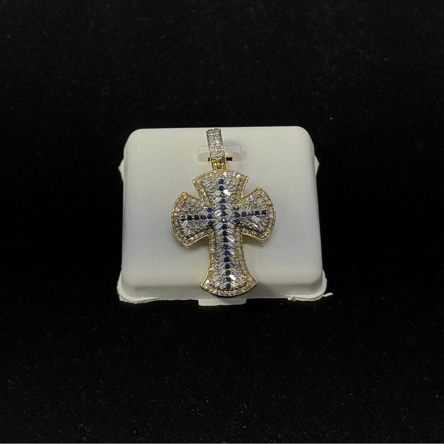 10K Gold Cross Diamond Pendant