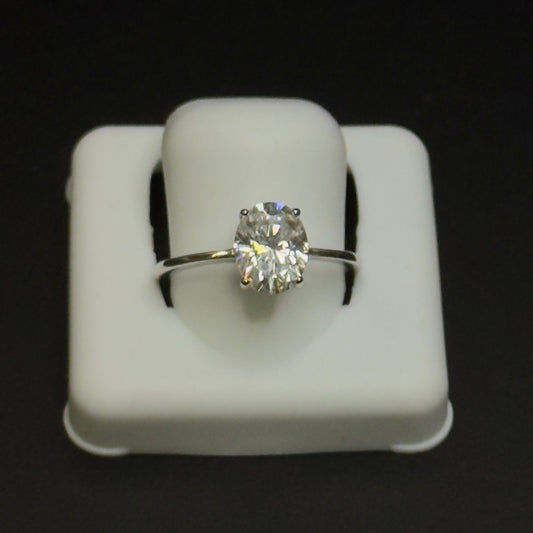 Oval Moissanite Ring